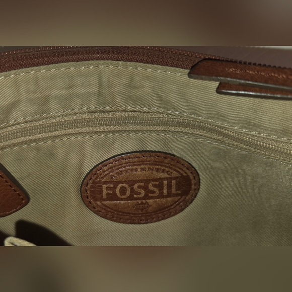 Fossil Crossbody Leather Purse Womens Small  Zipper Closure Vintage Lined - Picture 9 of 13